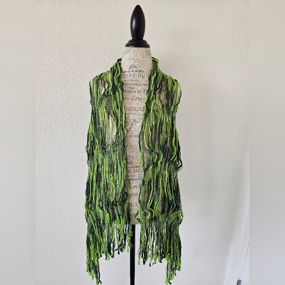 JLO by Jennifer Lopez Lime Green & Black Ombré String Scarf​